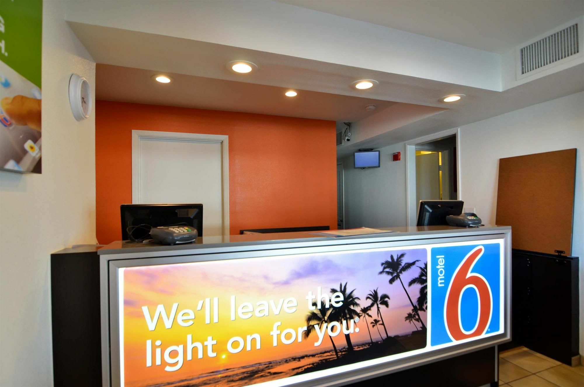 Motel 6-North Palm Springs, Ca - North Exterior photo